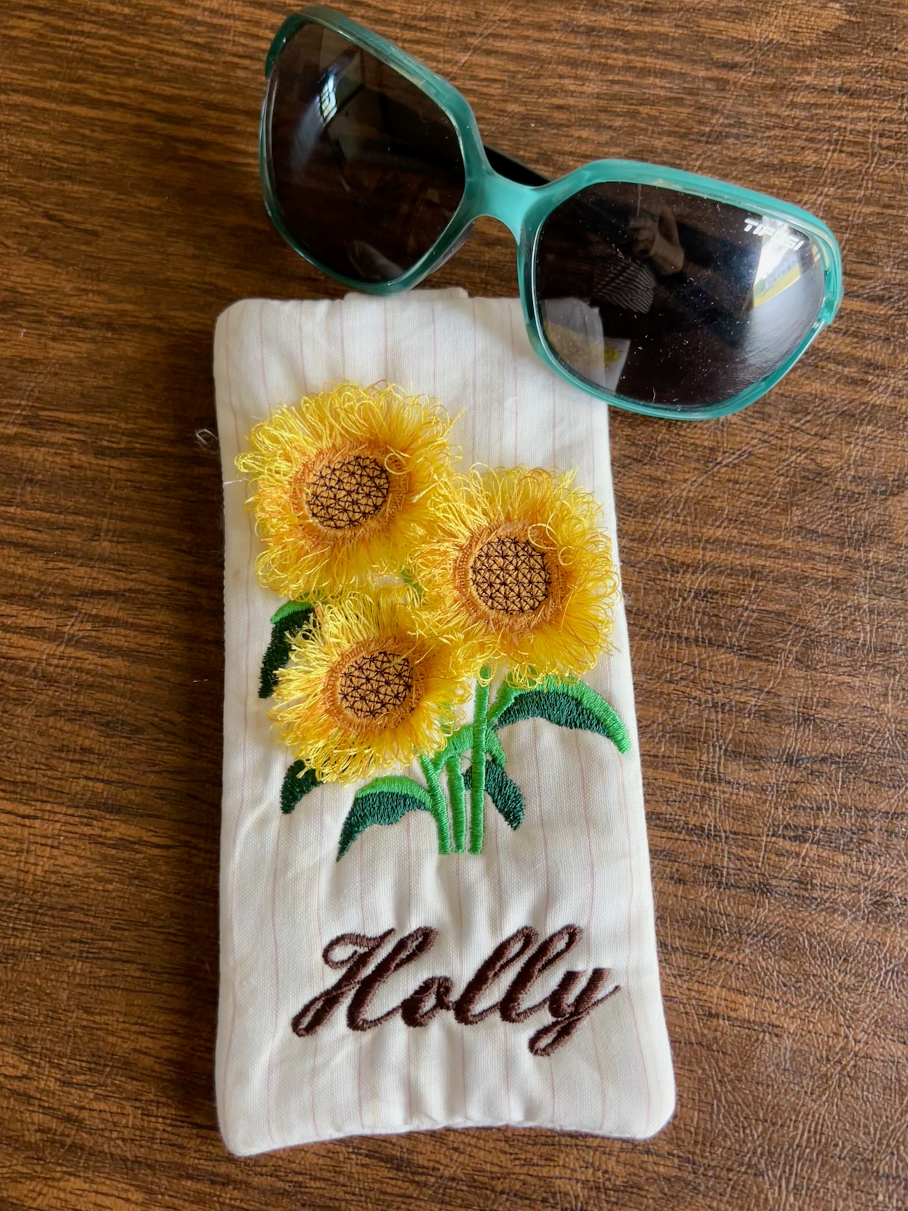 Personalized embroidered sunglasses case with sunflowers
